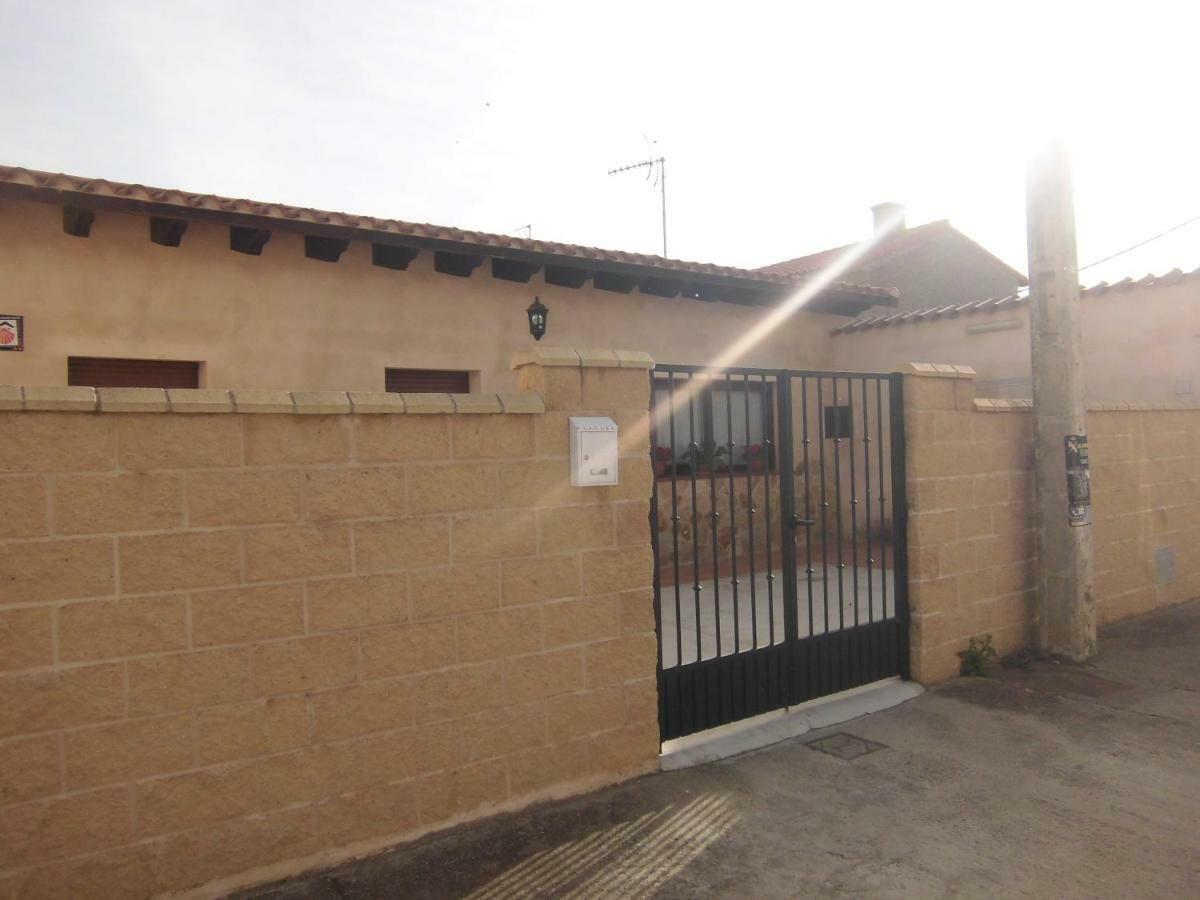 Albergue Turistico Las Eras Barcial del Barco Exterior photo